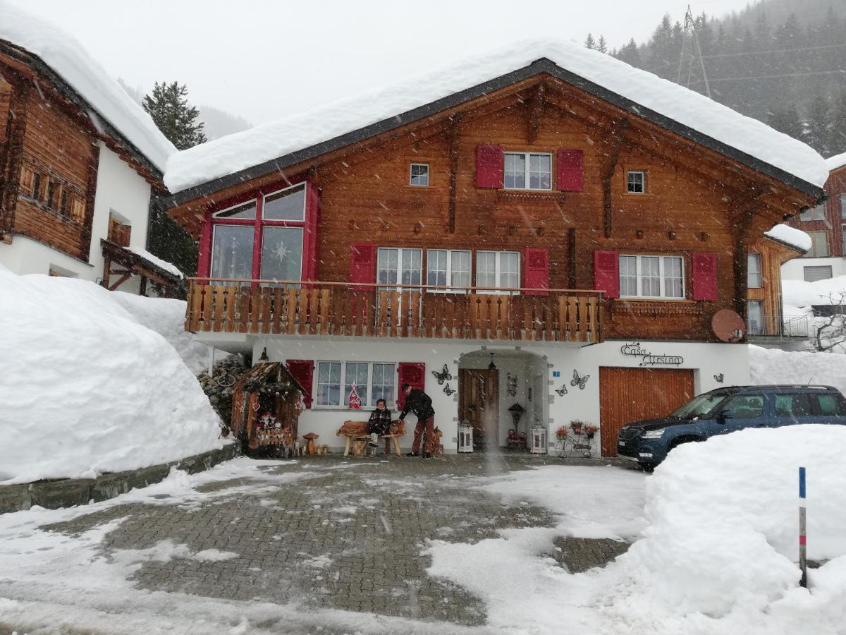Ferienwohnung Casa Ursina Tujetsch Bagian luar foto