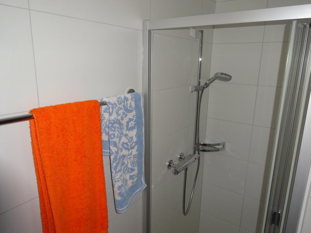 Ferienwohnung Casa Ursina Tujetsch Ruang foto